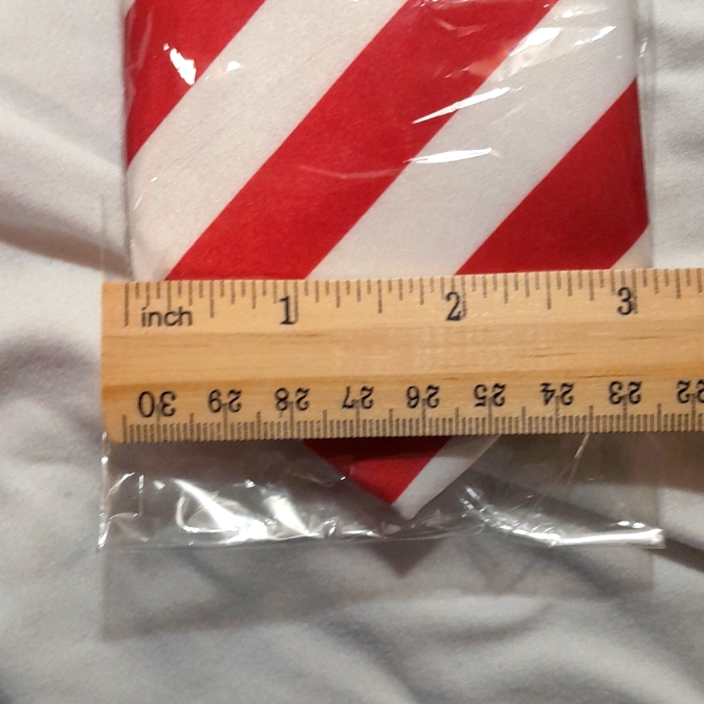 American Flag Men's Necktie. Brand New.  58" Length. 3.25 Width. Made in China.